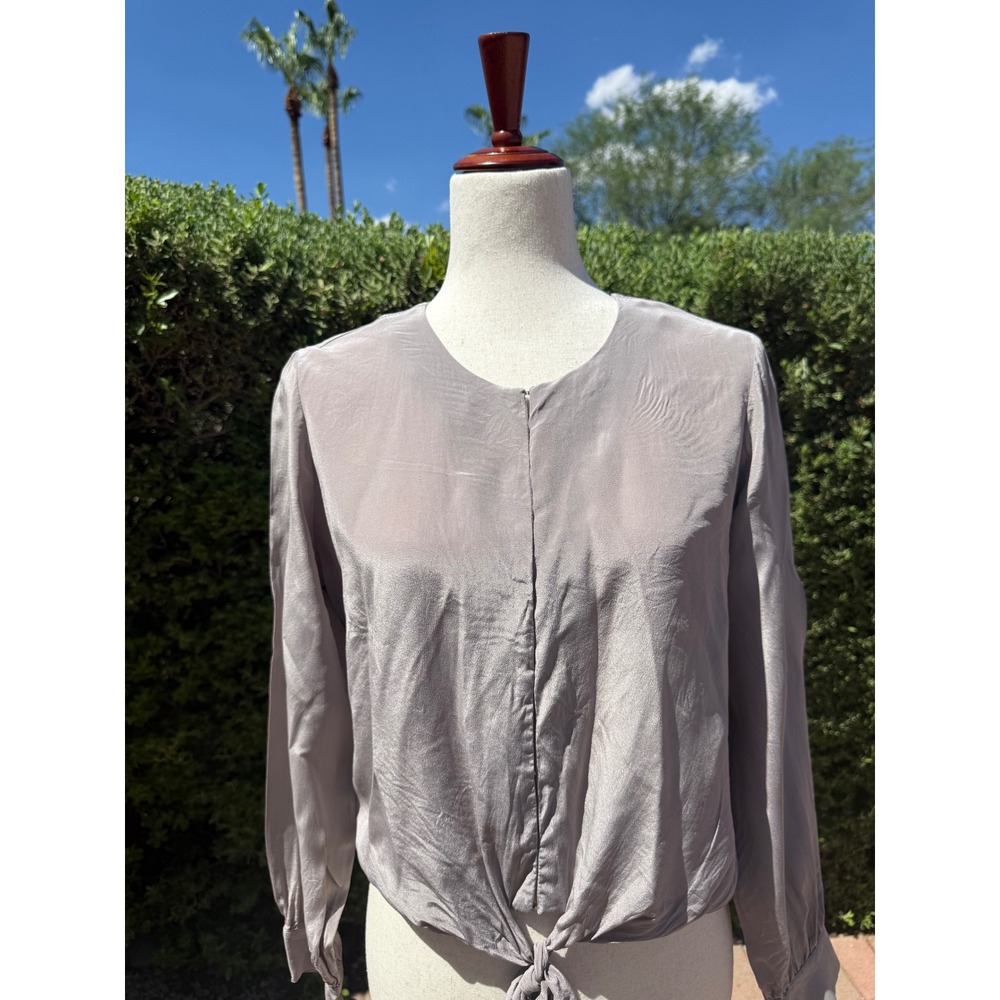 Amanda Uprichard Taupe Grey 100% Silk Tie Front Cropped Blouse Top Size Large